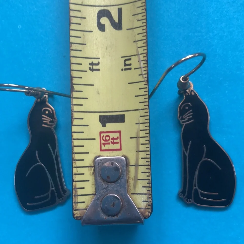 Vintage Black Cat Earrings - Picture 3 of 3